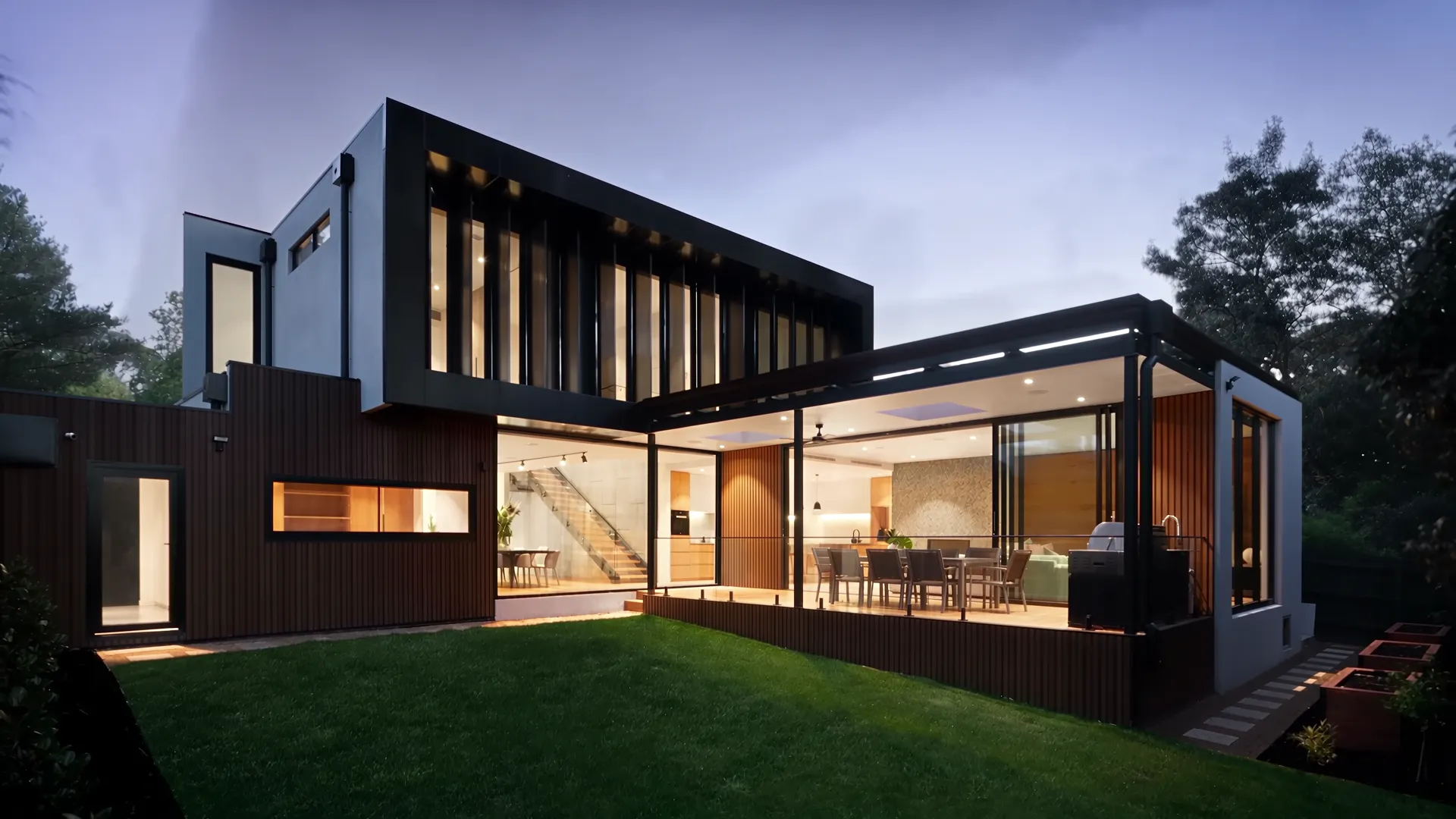 Building envelope and glazing